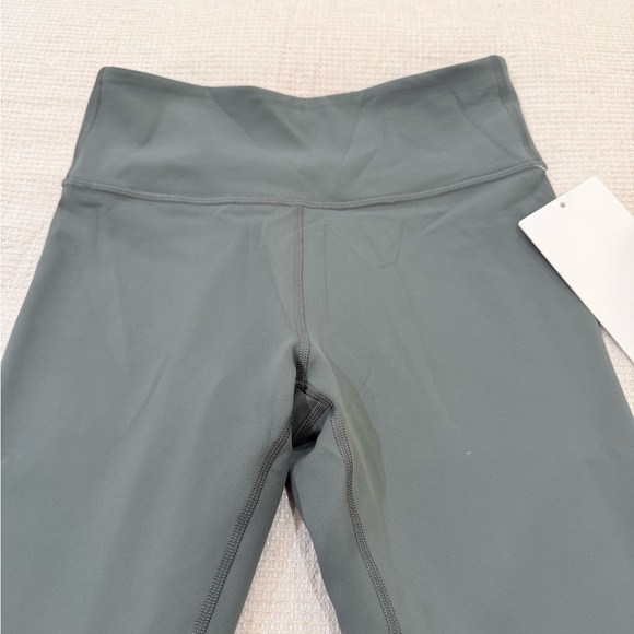 NWT Lululemon Wunder Train V-Back Leggings 25”-Size 6 - Picture 3 of 7